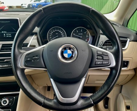 2017 BMW 2-Series - photo 31
