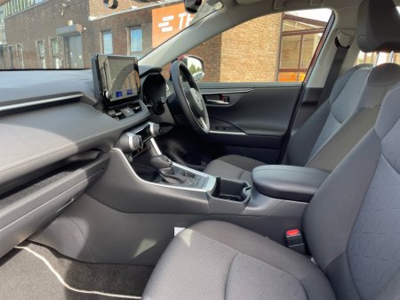 2025 Toyota RAV4 - photo 6