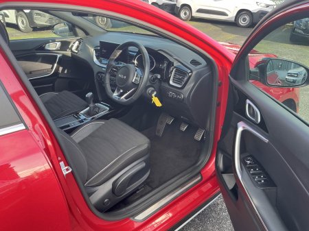 2025 Kia Ceed - photo 11
