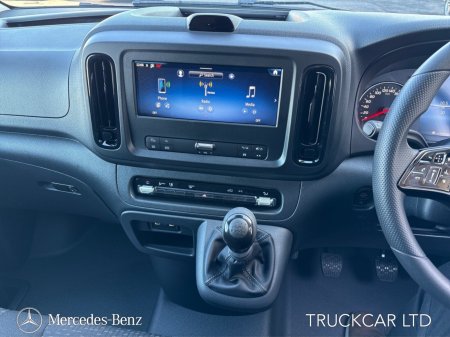 2026 Mercedes-Benz Vito - photo 12