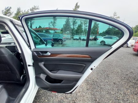 2016 Volkswagen Passat - photo 7