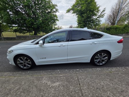 2020 Ford Mondeo - photo 6
