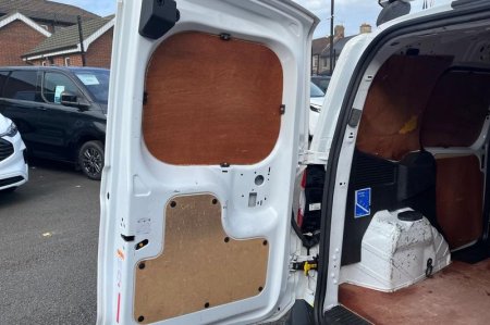 2022 Ford Transit Courier - photo 36
