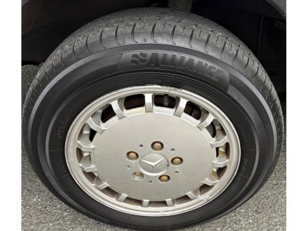 1991 Mercedes-Benz 300 - photo 12