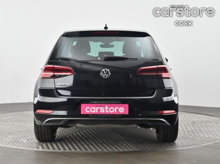 2019 Volkswagen Golf - photo 4