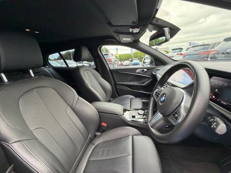 2021 BMW 1-Series - photo 13