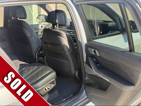 2025 BMW X7 - photo 23