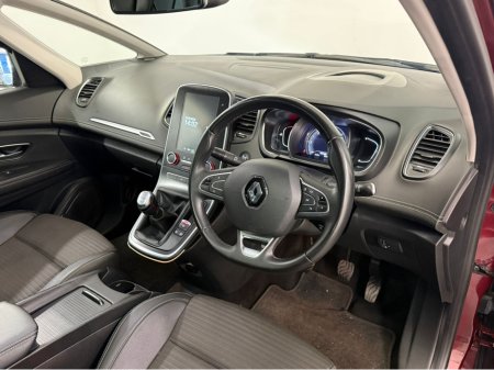 2021 Renault Grand Scenic - photo 11