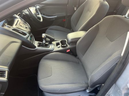 2014 Ford Focus - photo 20