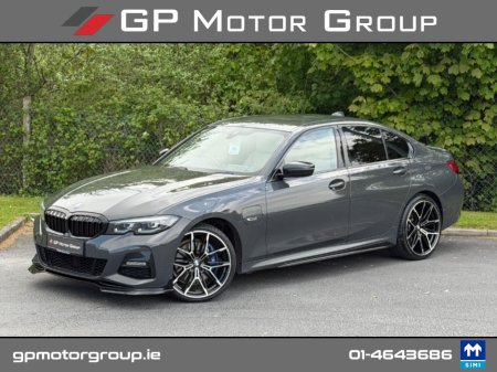 2022 BMW 3-Series - photo 6