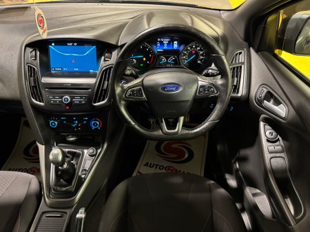 2017 Ford Focus - photo 7