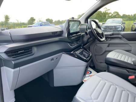 2026 Ford Tourneo Custom - photo 8