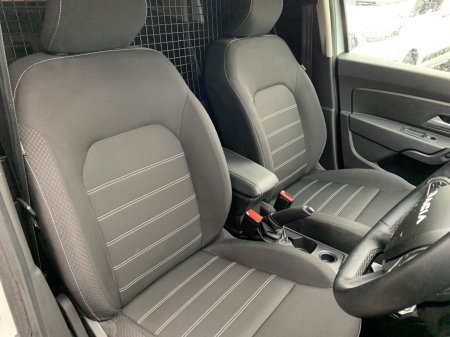 2023 Dacia Duster - photo 15