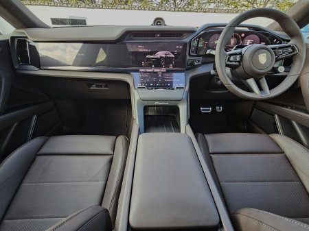 2026 Porsche Cayenne - photo 9