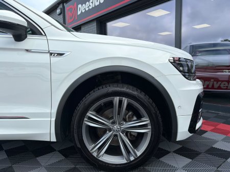 2020 Volkswagen Tiguan - photo 14