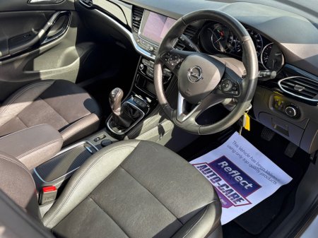 2021 Opel Astra - photo 3