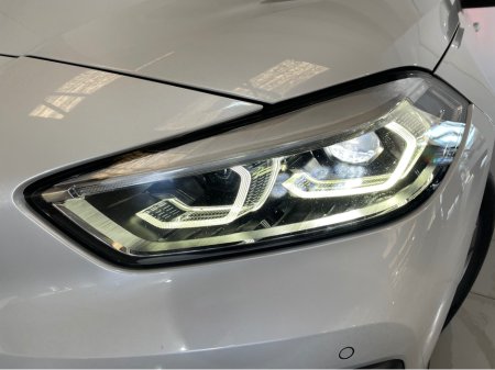 2022 BMW 1-Series - photo 4