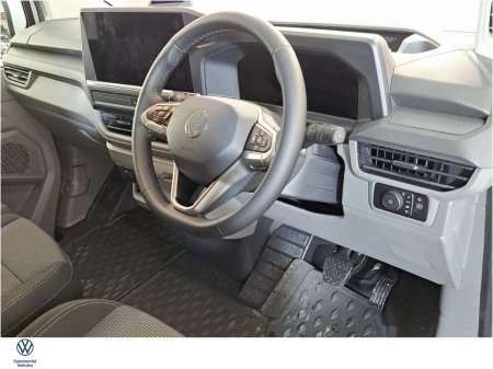 2026 Volkswagen Transporter - photo 2