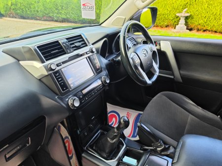 2016 Toyota Land Cruiser - photo 10