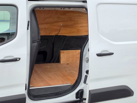 2023 Citroen Berlingo - photo 20