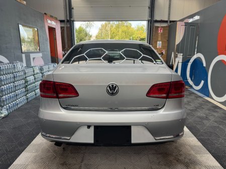 2014 Volkswagen Passat - photo 4
