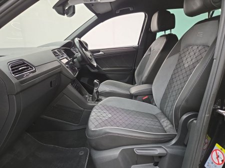 2023 Volkswagen Tiguan - photo 4