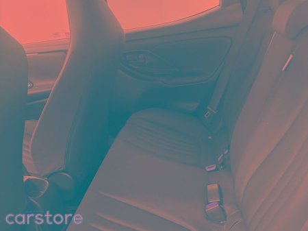 2021 Toyota Yaris - photo 13