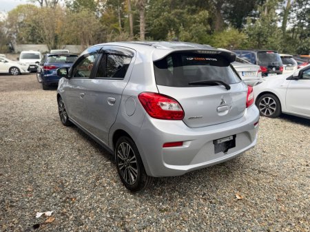 2017 Mitsubishi Mirage - photo 4