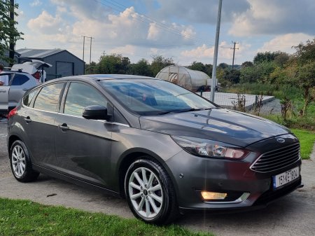 2015 Ford Focus - photo 23