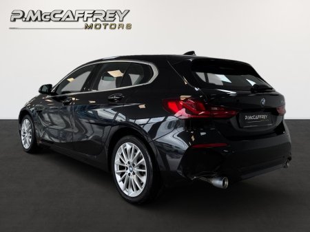 2021 BMW 1-Series - photo 7