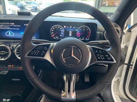 2025 Mercedes-Benz A-Class - photo 8