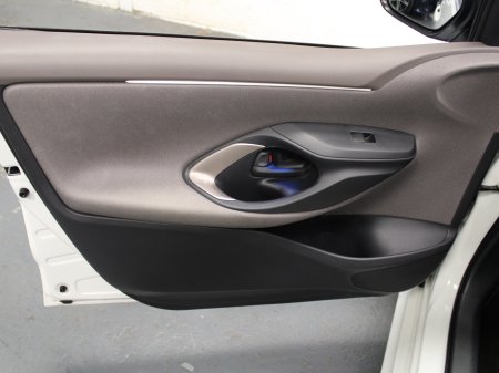 2021 Toyota Yaris - photo 35