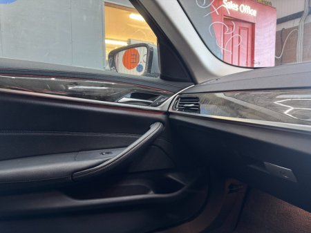2018 BMW 5-Series - photo 16