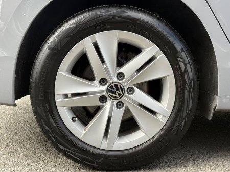 2021 Volkswagen Golf - photo 10