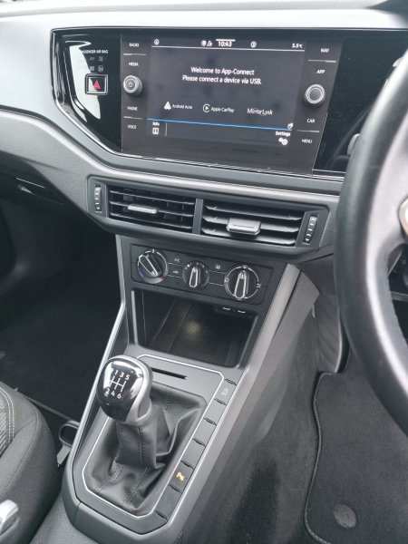 2022 Volkswagen Taigo - photo 17