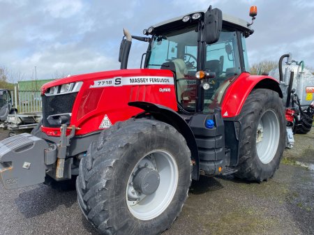 2020 Massey Ferguson 7718S - photo 5