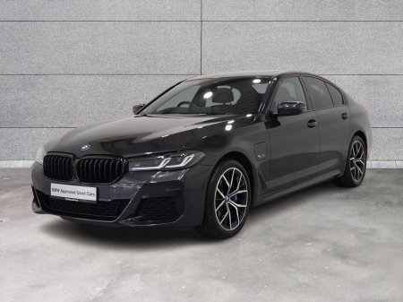 2022 BMW 5-Series - photo 27