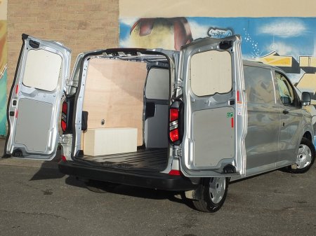 2024 Ford Transit Custom - photo 2