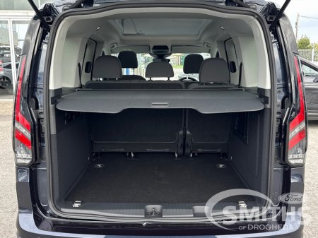 2026 Ford Tourneo Connect - photo 17
