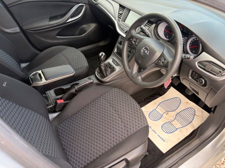 2017 Opel Astra - photo 6