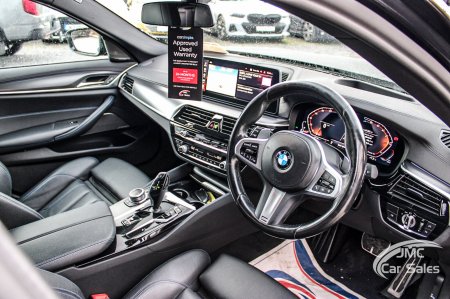2022 BMW 5-Series - photo 16