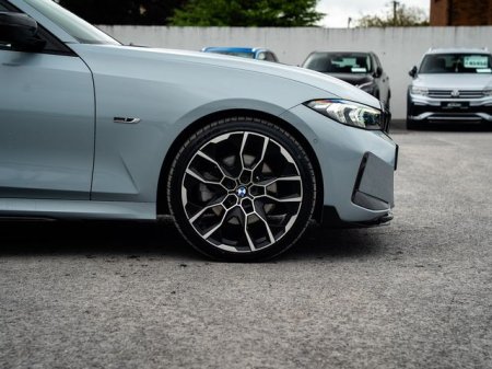 2023 BMW 3-Series - photo 4