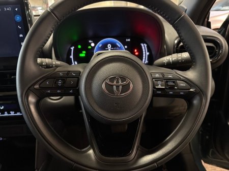 2026 Toyota Yaris Cross - photo 15
