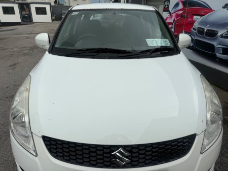 2012 Suzuki Swift - photo 2