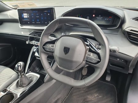 2025 Peugeot 2008 - photo 9