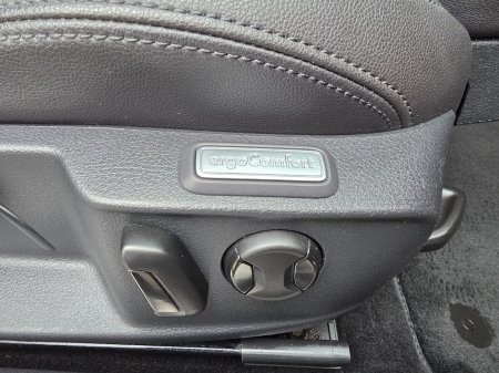 2019 Volkswagen Passat - photo 13