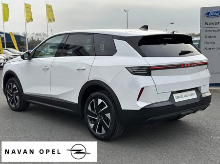 2027 Opel Grandland - photo 2