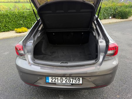 2022 Opel Insignia - photo 15
