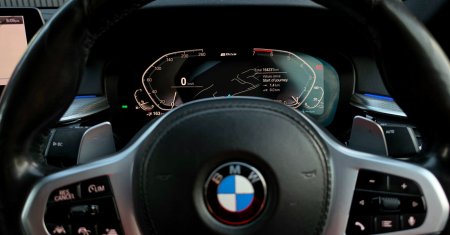 2019 BMW 5-Series - photo 36