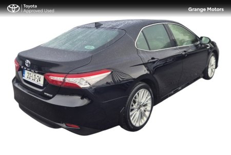 2021 Toyota Camry - photo 2